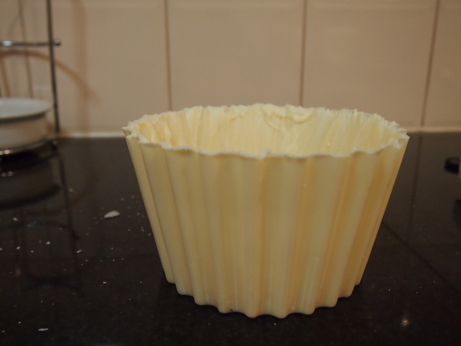 Sweet Inspirations By Sarah How to make a chocolate shell for your