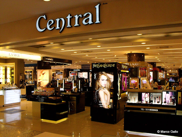 CENTRAL PLAZA PINKLAO, EL CORTE INGLES DE BANGKOK