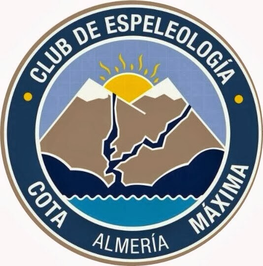CLUB DE ESPELEOLOGÍA