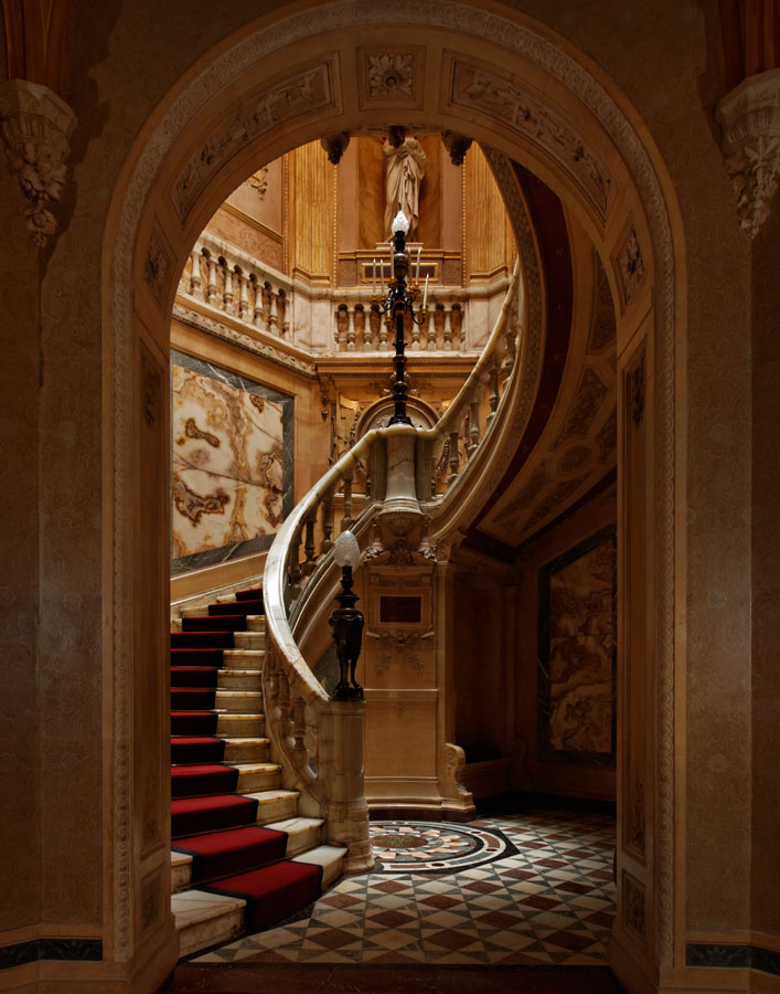 Francis Hammond Photography Travellers Paris