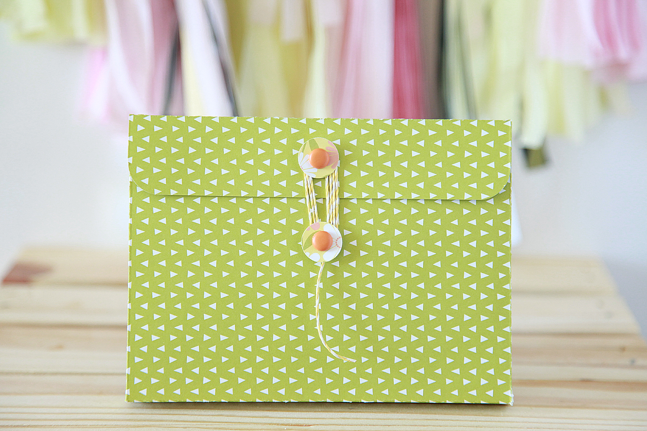 Unify Handmade DIY—Stationary Box, A2 Size