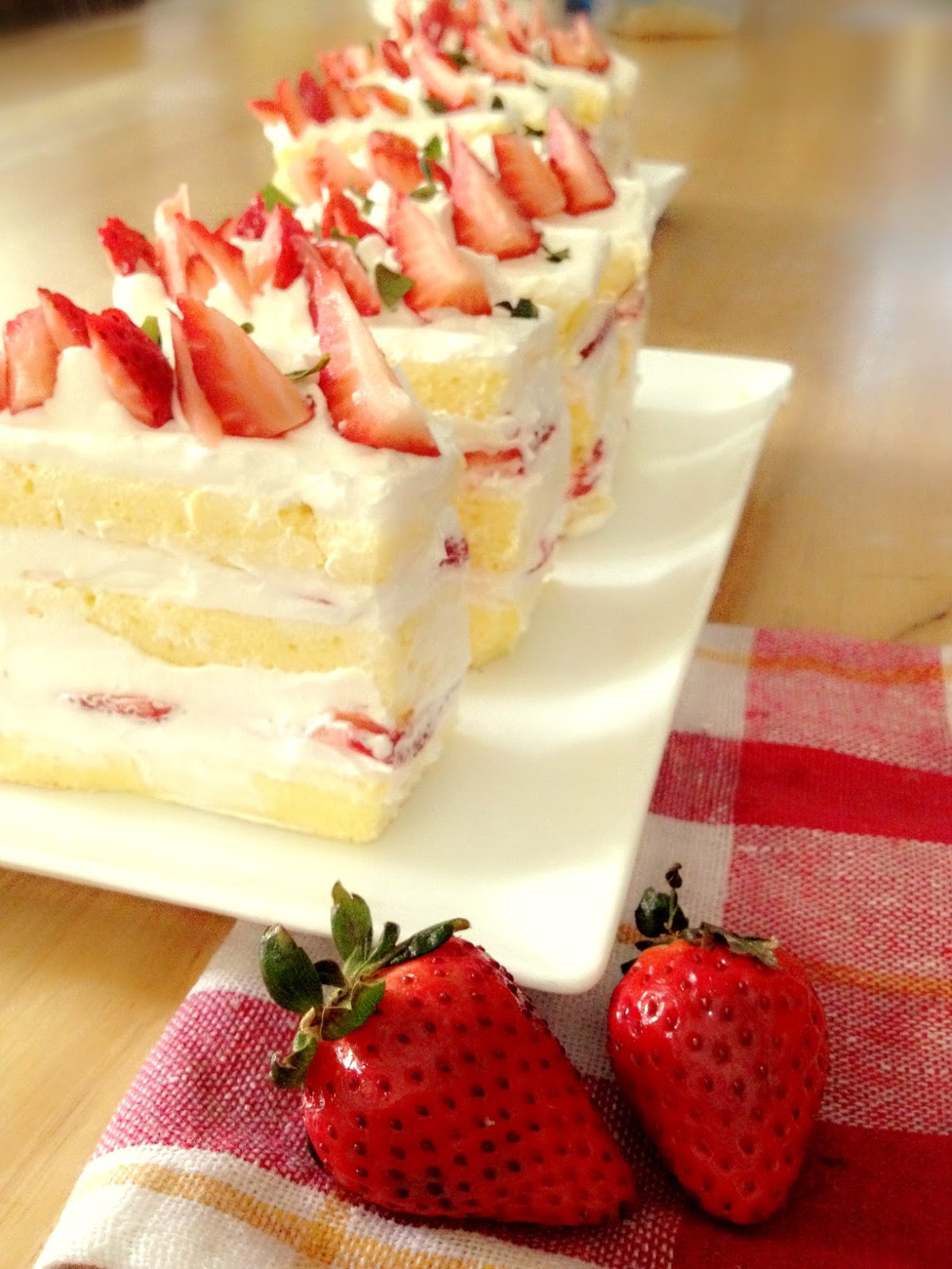 bbyoogeun bakery Japanese Strawberry Shortcake