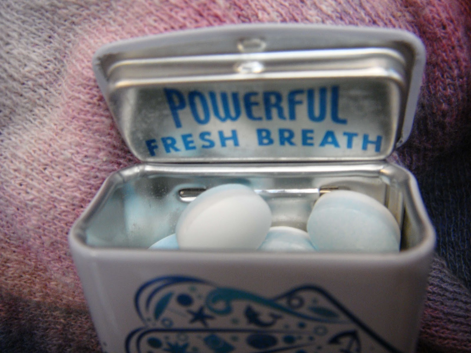 Supersupergirl's Food Reviews WRIGLEY's eclipse mints Limited