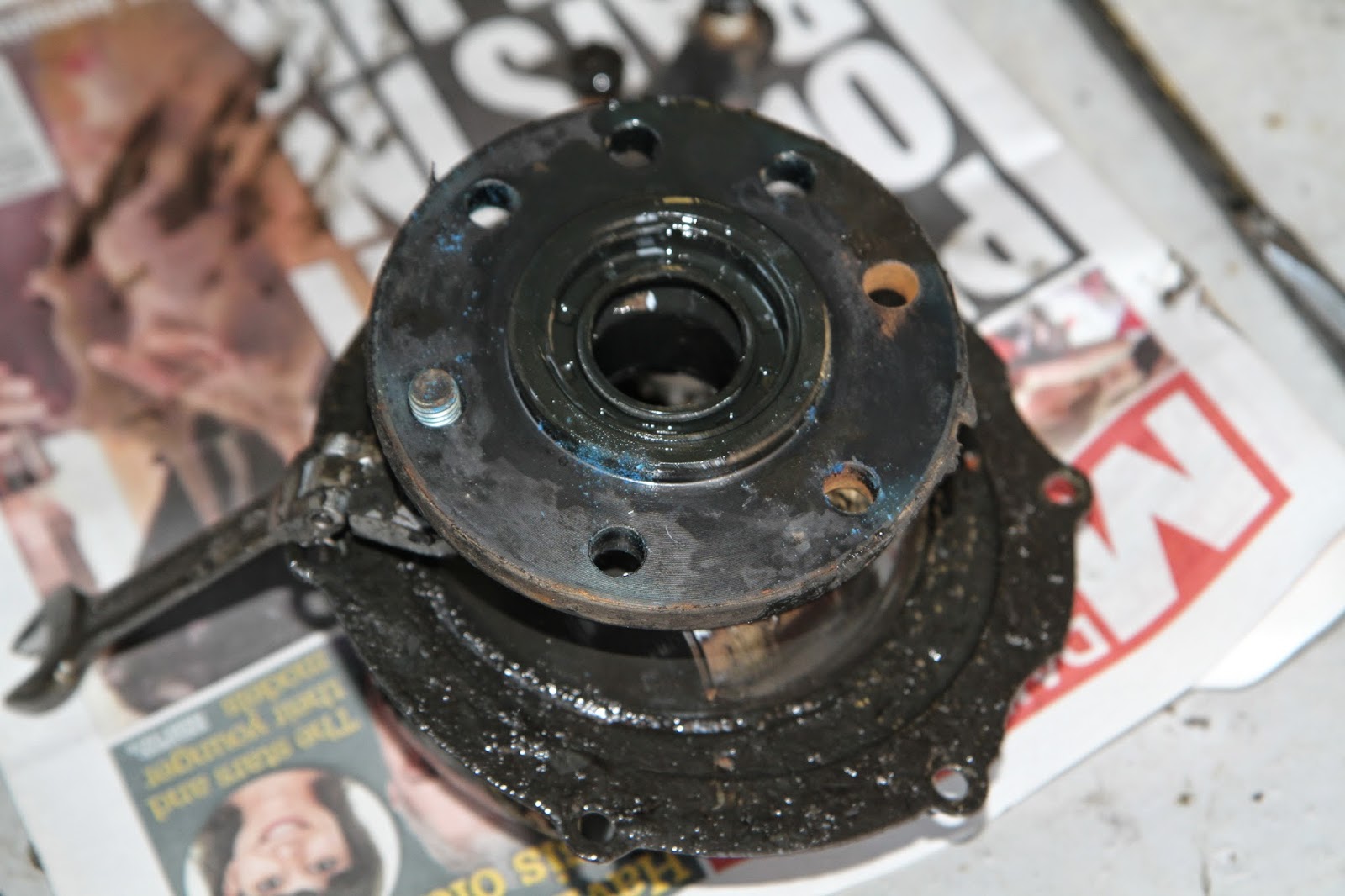 Defender 90 XS Front hub seal replacement