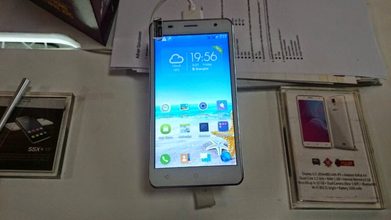 Advan Starnote S55, Smartphone Voice Typing Seharga Rp1,4 Jutaan Advan Starnote S55, Smartphone Voice Typing Seharga Rp1,4 Jutaan