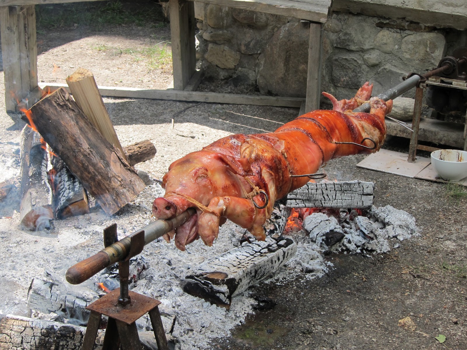 Quenelle ou Poutine ?: BBQ & Cochon grillé