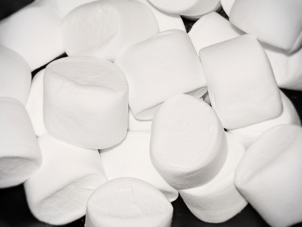 Popkulturelle Streetart Von Combo Wenn Der Graffiti Cleaner Zum