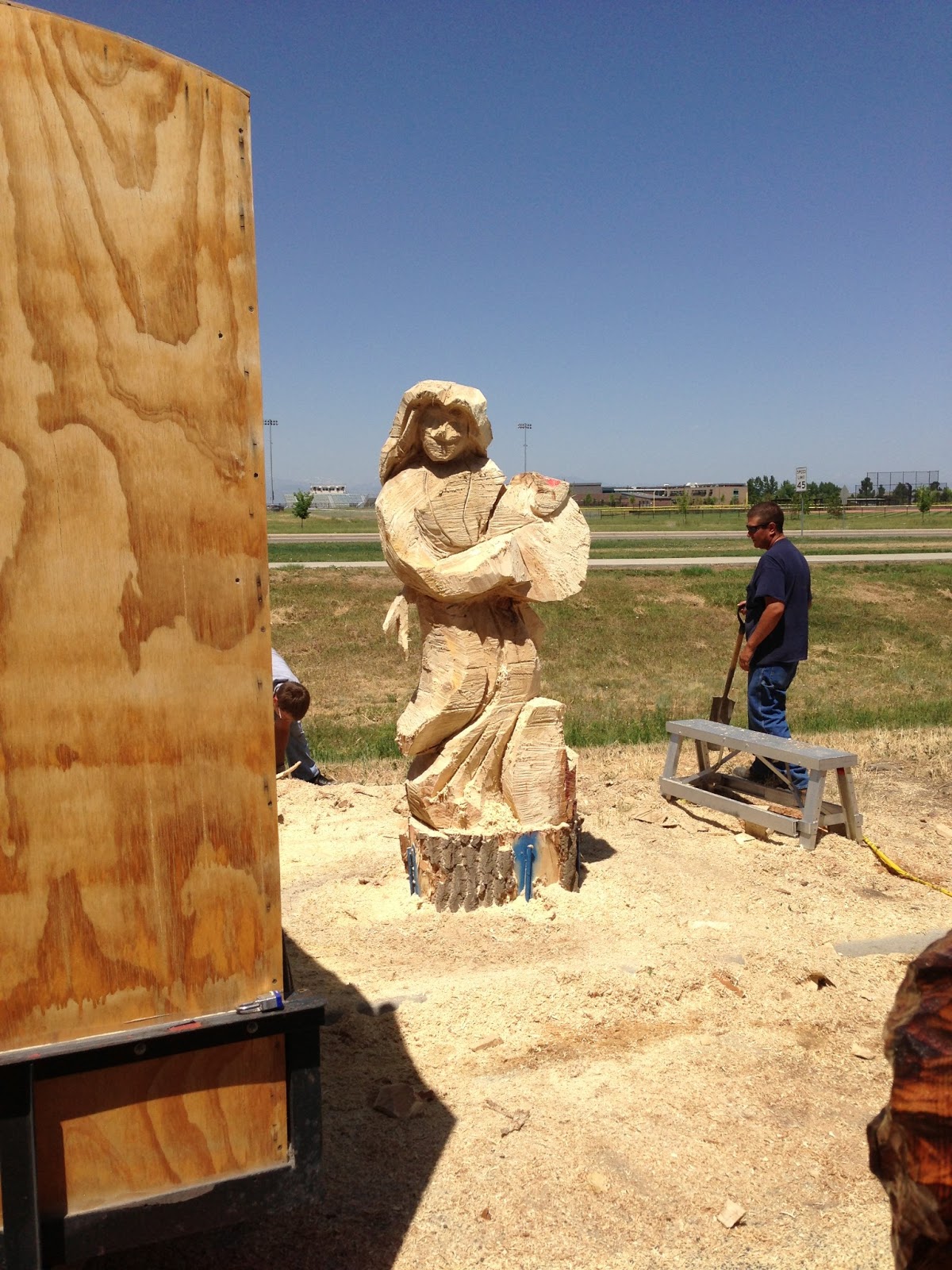 RCWaitsArt Frederick, Colorado Chainsaw Carving Competition June 1922