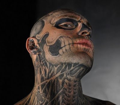 Spider Tatto on Skull Tattoos By Friday Jones Skull Tattoo On Back Guy