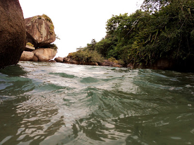 brasil rio de janeiro br 101 trindade viajando sem frescura turismo ferias praia verao sol fotos dicas relato camping pousada piscina natural cachadaço