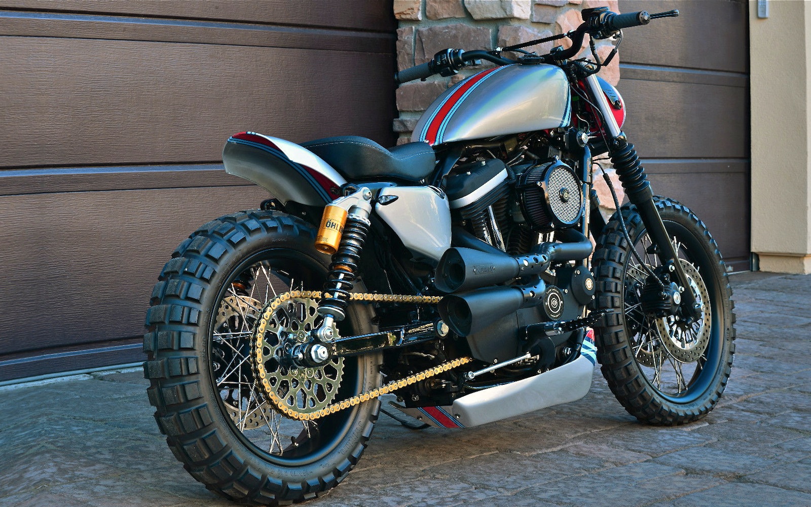 883 Martini Racing Tracker