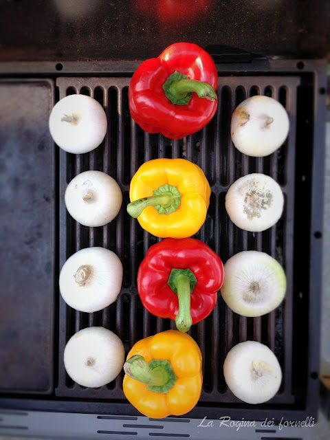 cipolle e peperoni alla griglia peperoni alla griglia