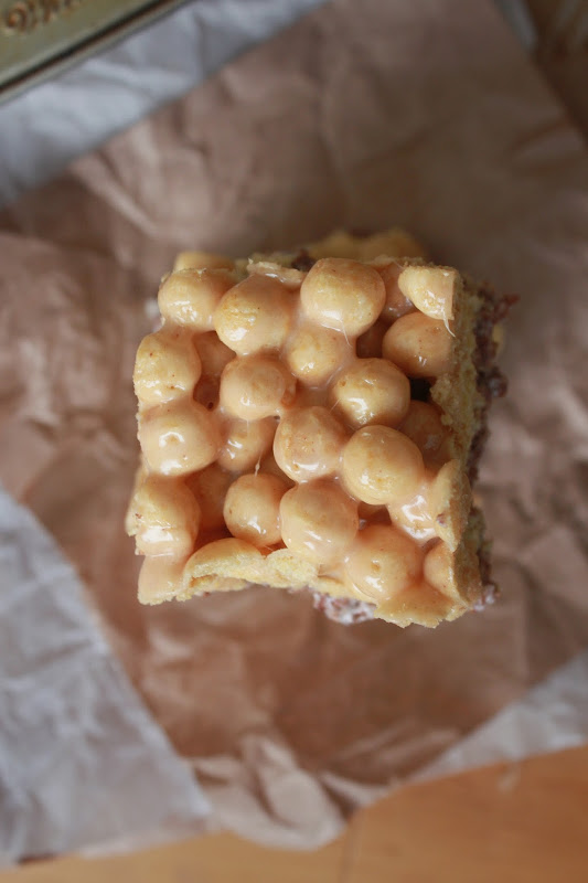 Annie's City Kitchen Cocoa Pebbles Peanut Butter Kix Krispies