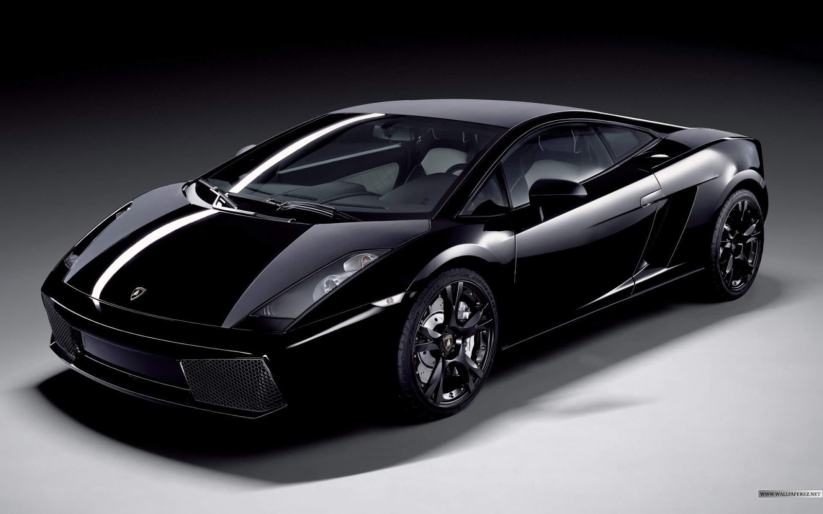 http://2.bp.blogspot.com/-30LtCU1cVwQ/UIWYrFKewuI/AAAAAAAAA3I/Z-GO-jrGV30/s1600/Lamborghini-Gallardo-black-sports-car-hd-desktop-wallpaper.jpg