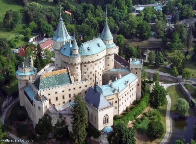 CASTELO DE BOJNICE, ESLOVÁQUIA CASTELO DE BOJNICE, ESLOVÁQUIA