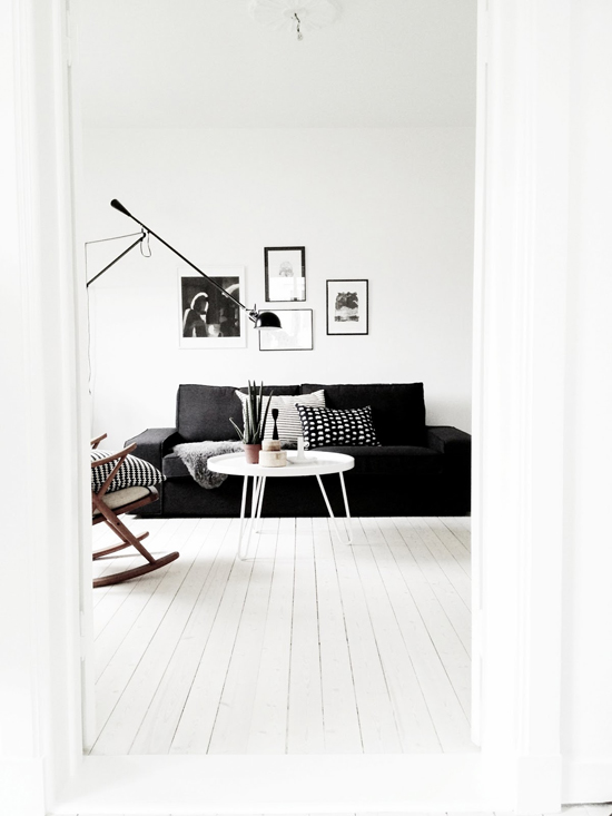 The apartment of Helene Smedberg Bernstone styled and photographed by Charlotte Ryding.