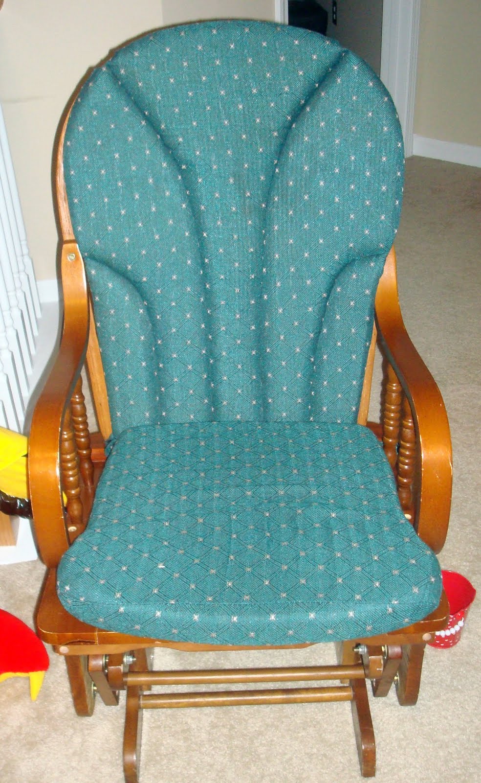 FabThinGs 411 Glider/Rocker Makeover