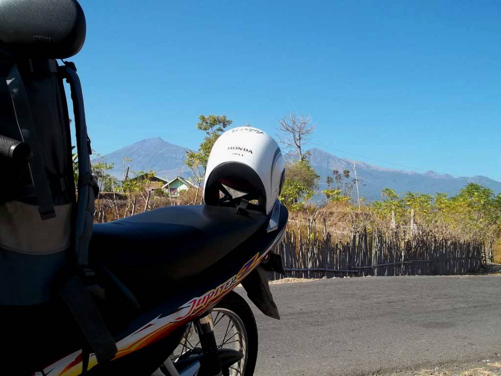Helm Scoopy