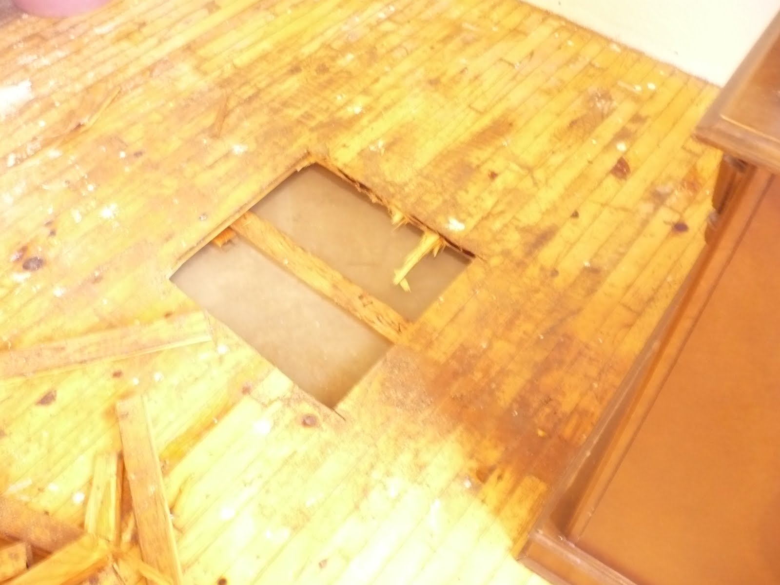 parke dekorasyon su altinda kalan laminat parke ahsap parke rabitali parke urun tamiri