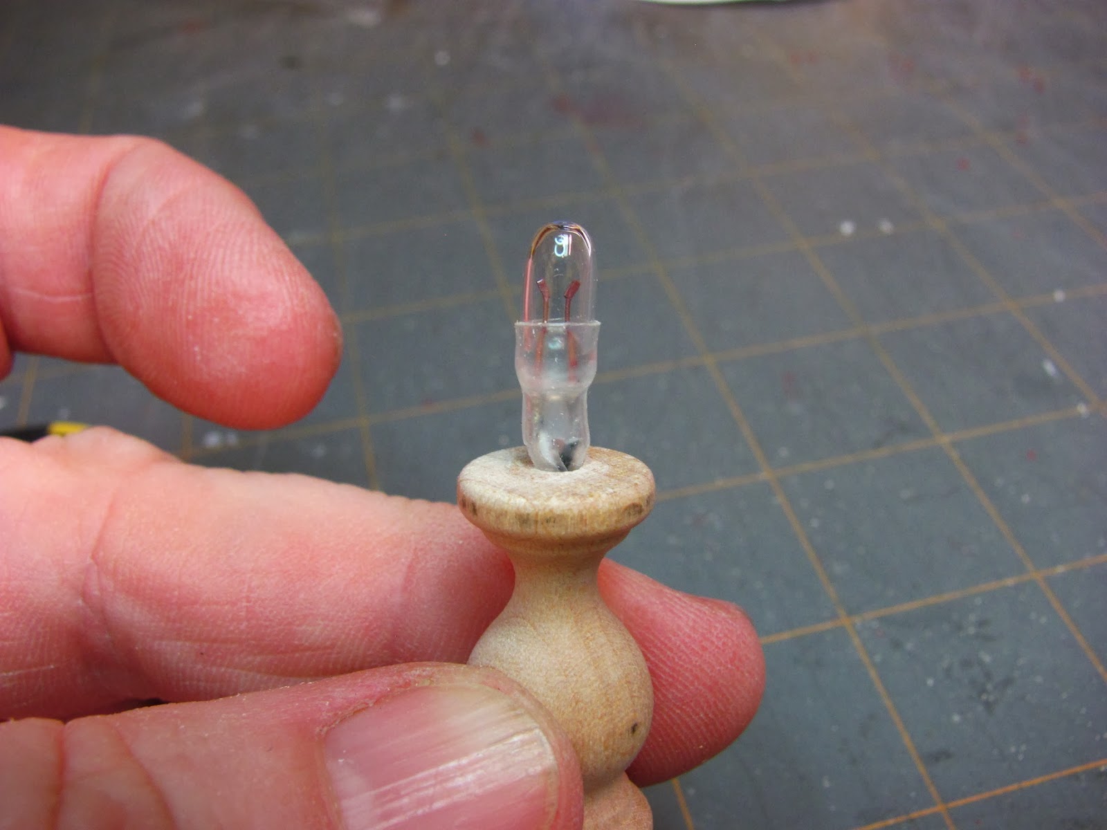 Dollhouse Miniature Furniture Tutorials 1 inch minis BATTERY