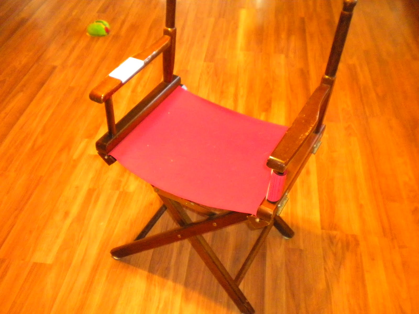 The Whites Updated Like a Cheapskate in a Thrift Store