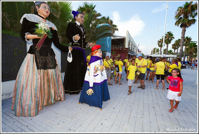 gegants_cabezudos_photography_La_Pineda_tradiciones_cultura_fiestas