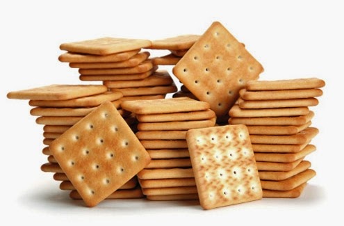 Biscoito-de-água-e-sal ou cream cracker Biscoito-de-água-e-sal ou cream cracker