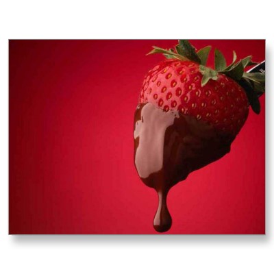 chocolate_dipped_strawberry_postcard-p23