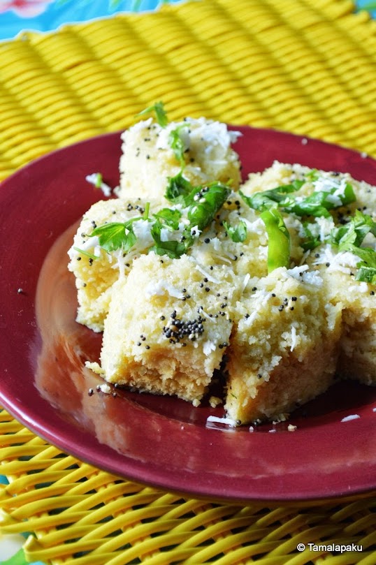 Dhokla In A Microwave Tamalapaku