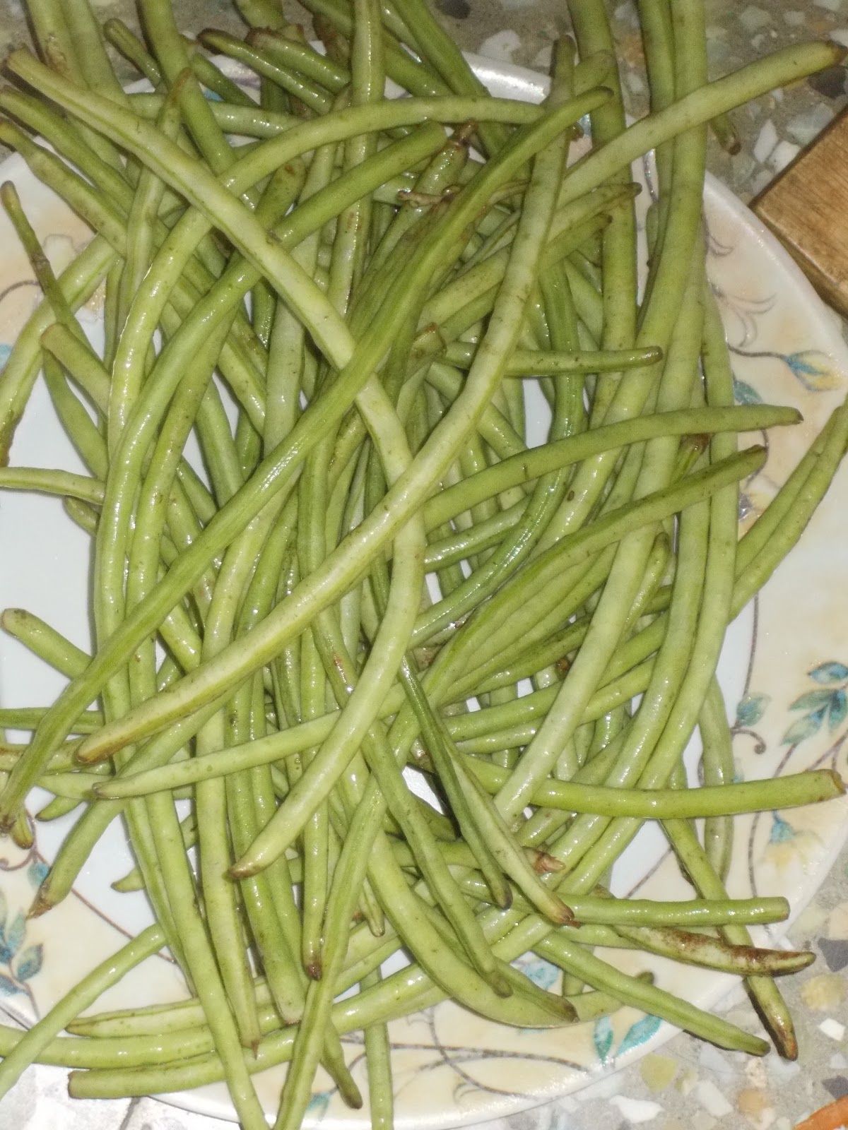 Family Recipe Guide Karamani / String beans curry