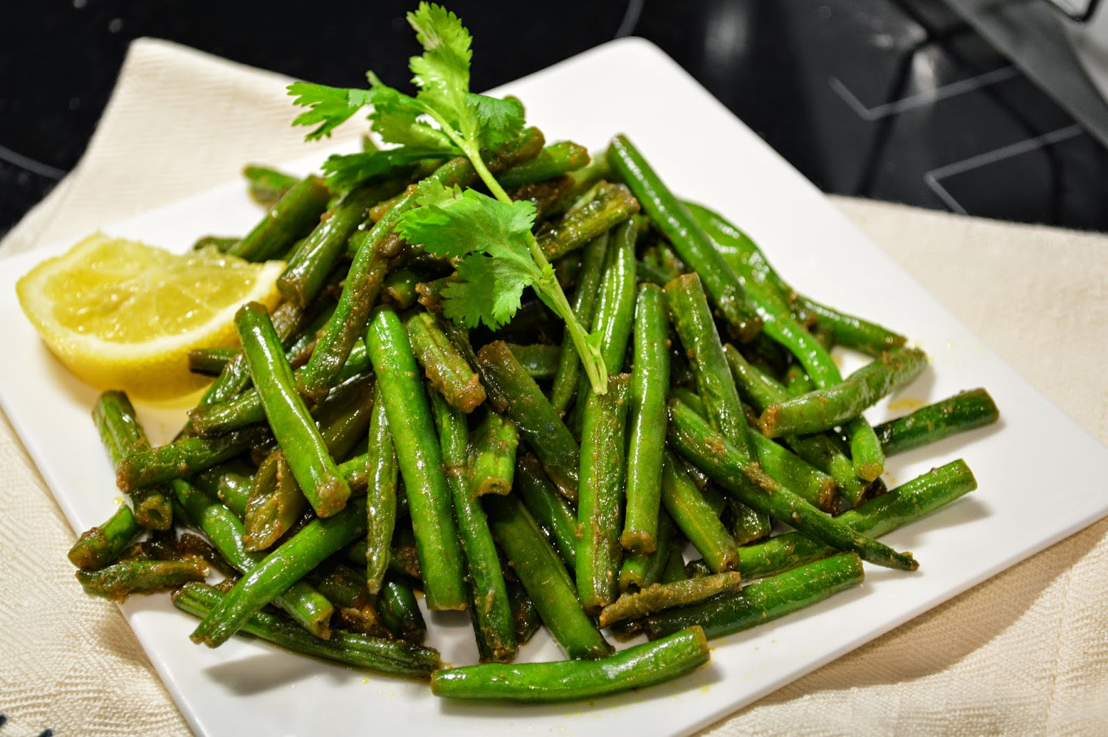Green Beans Sabzi/ Green beans (as a side) Meat Free Monday