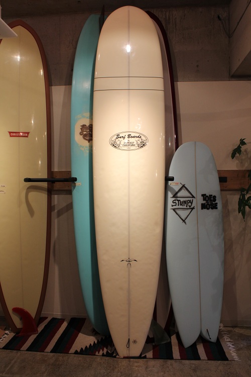 サーフボード(ドナルドタカヤマ インザピンク) ケース&フィン付き