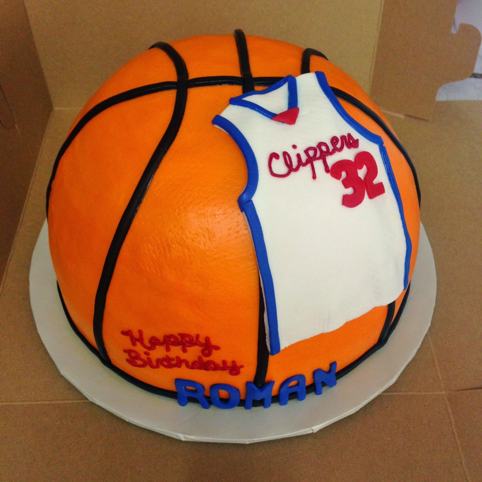 Cakes by Mindy: LA Clippers Basketball Cake 10"