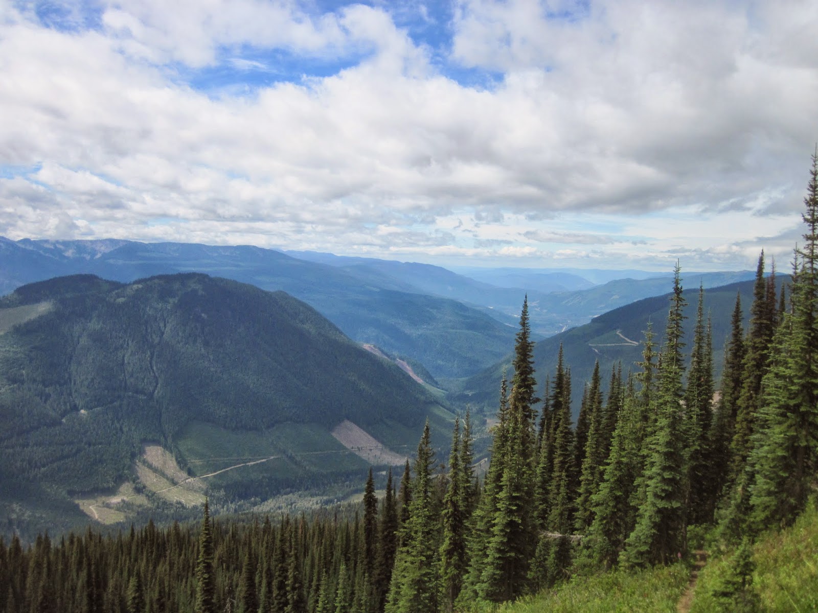 Wanderlust Eagle Pass Hike