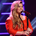Kelly Clarkson Mentors & Performs On 'American Idol'