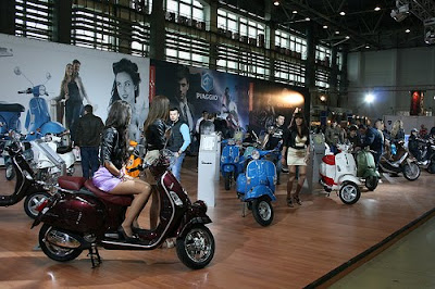 SMAEB 2011 vespa romanian motor exhibition