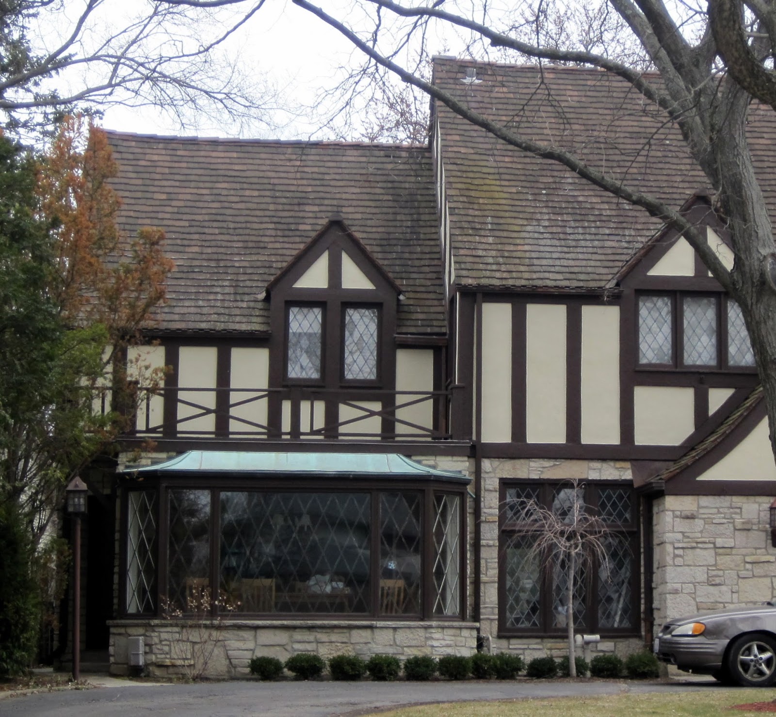 A Custom Sears House in Wilmette