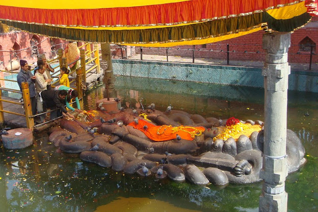 Vishnu Narayan, the Sleeping Vishnu, sculpture, Nepal