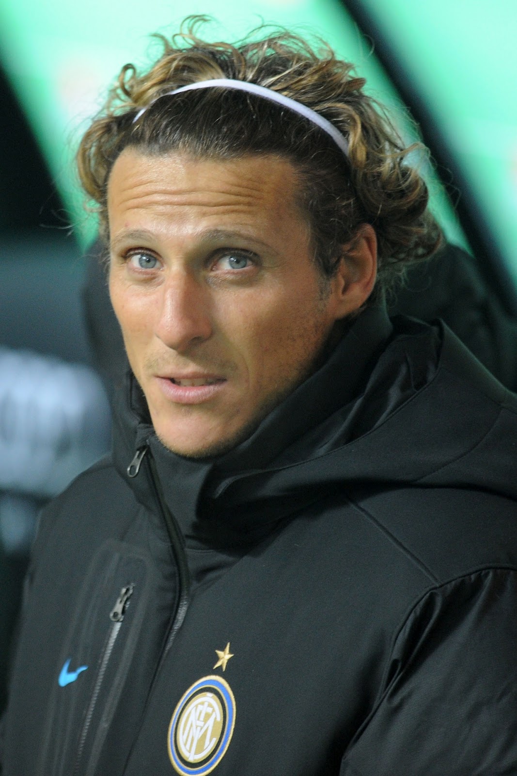 Sports Stars: Diego Forlan Profile, Biography, Pictures ... Sports Stars: Diego Forlan Profile, Biography, Pictures ...