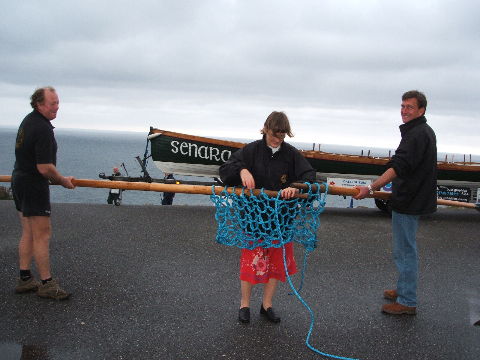 Julia's KnitWits Blog Giant Needles