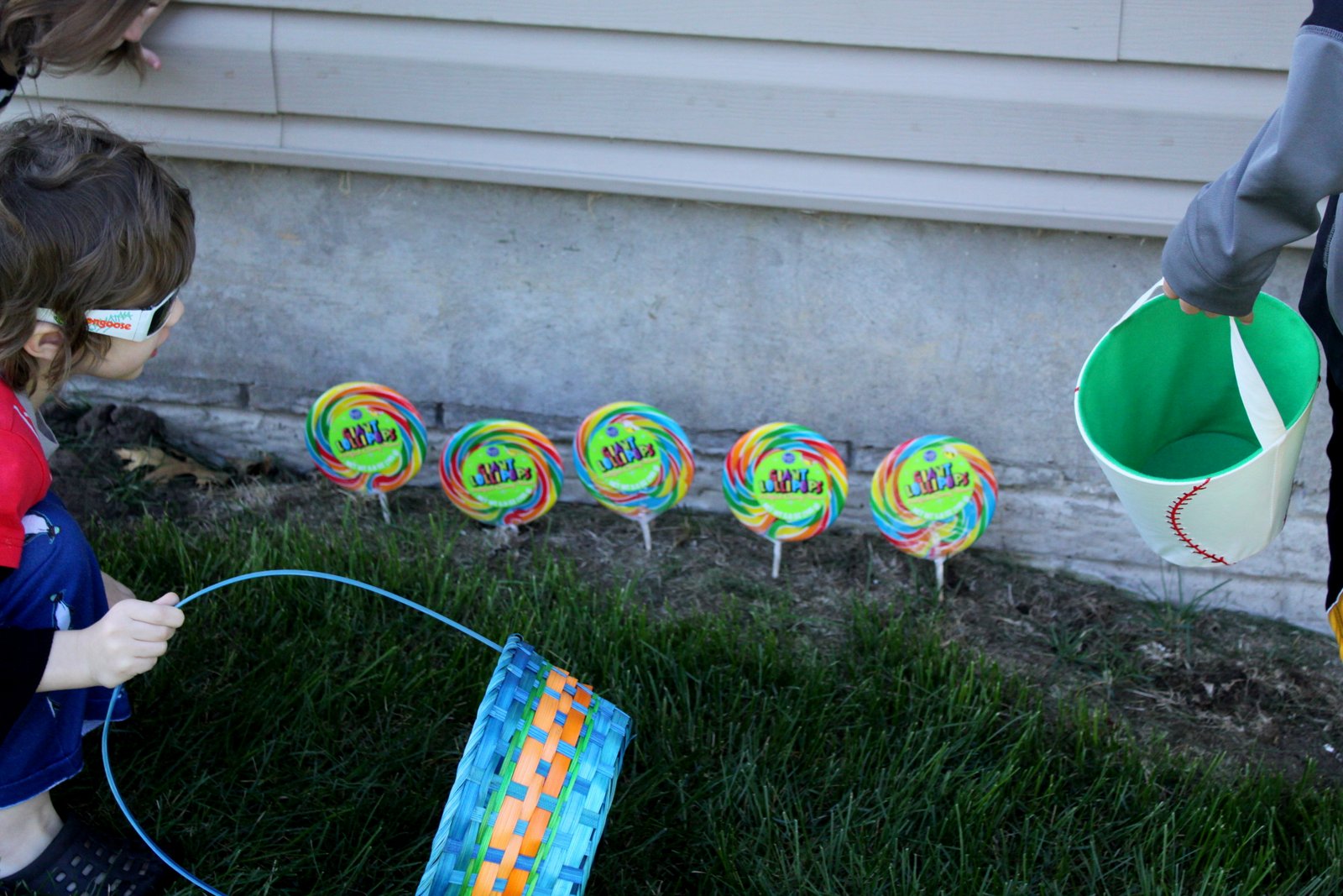 A Peakin To Our Lives Planting Magic Jelly Beans...