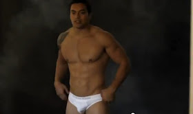 alex glenn legs muscles nrl rugby league shirtless tattoo underwear