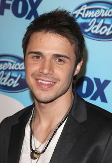 Kris Allen Hairstyle - Cool Guys Short Haircut