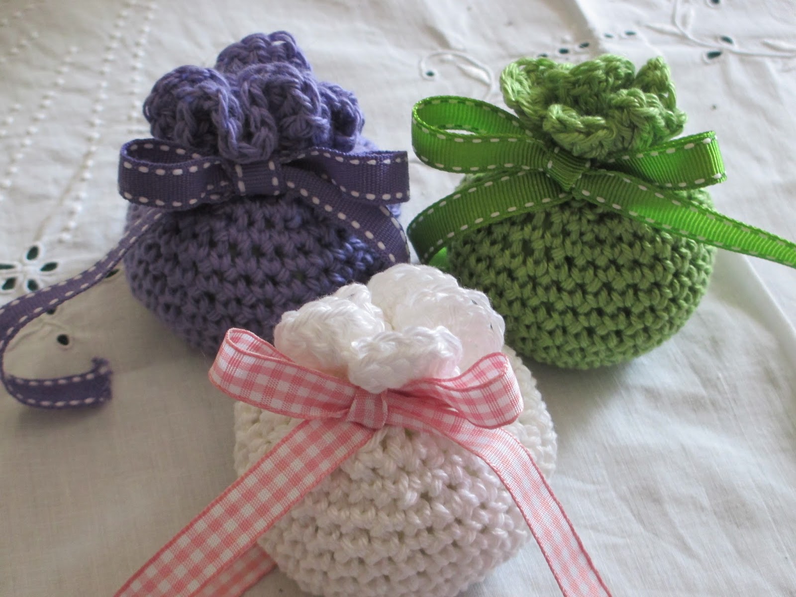 And Voila!! I will put them into a pretty lidded box for presentation ...