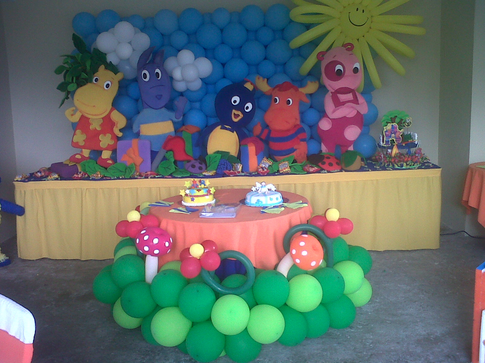 Magical Party Decoration Decoración Backyardigans