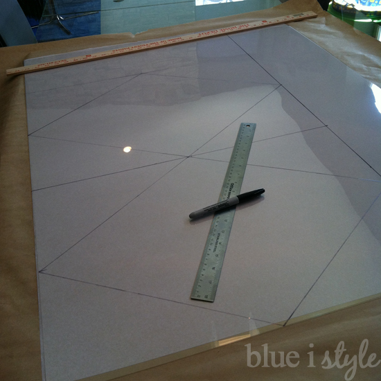 {decorating with style} How to Paint an Argyle Wall with Almost No Math