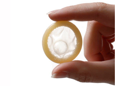 http://2.bp.blogspot.com/-3QsjgtjAr9o/TfTEJPxXZjI/AAAAAAAADgY/6Lbm8tmjqKE/s1600/preservativo.jpg