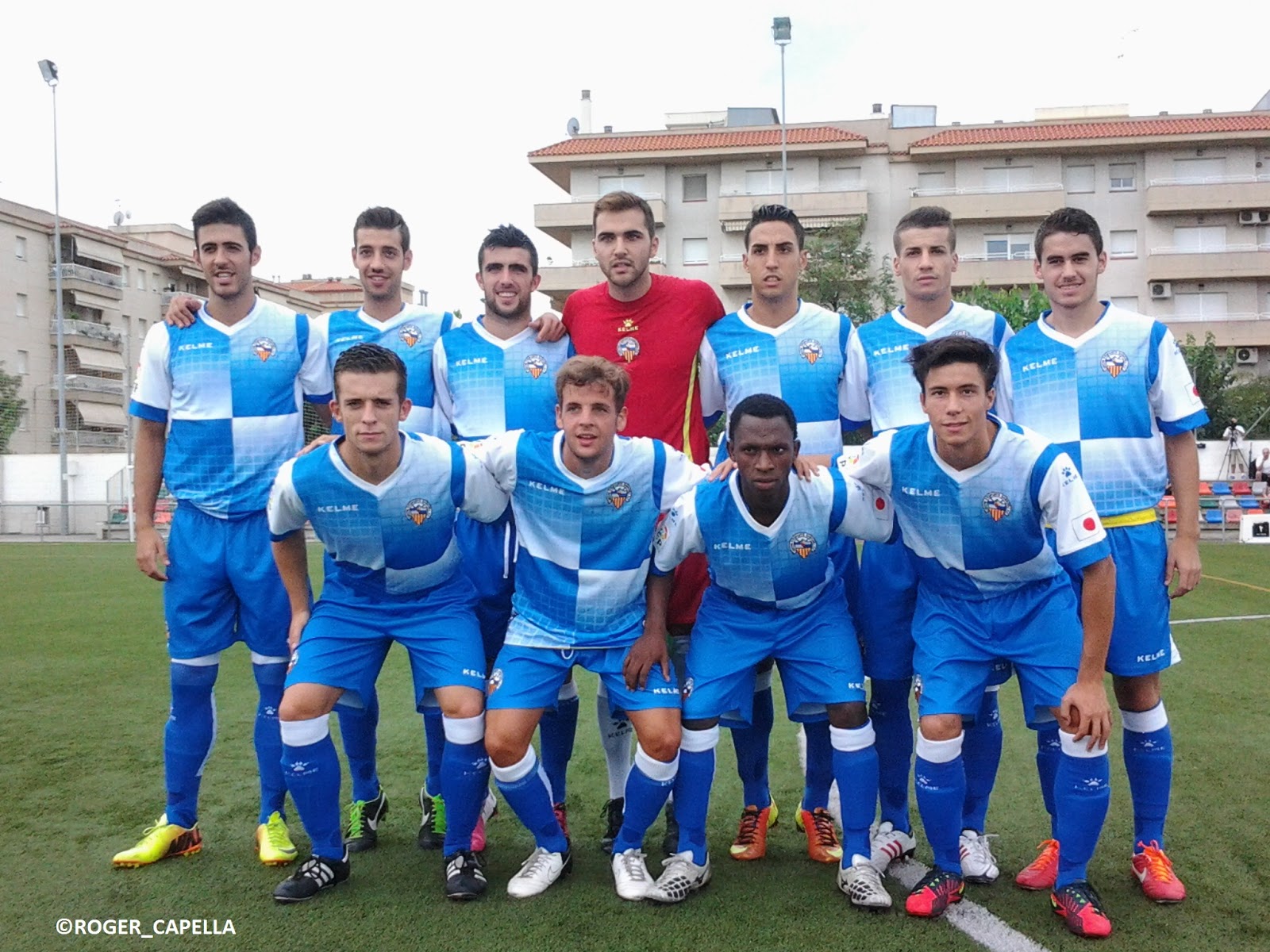 http://2.bp.blogspot.com/-3RPy8DRICYg/Uhn_ayxI0SI/AAAAAAAAA_k/dgnRI8Zi4LM/s1600/%23CESB+0+-+CF+Vilanova+0++(pretemporada+2013-14)+(3).jpg