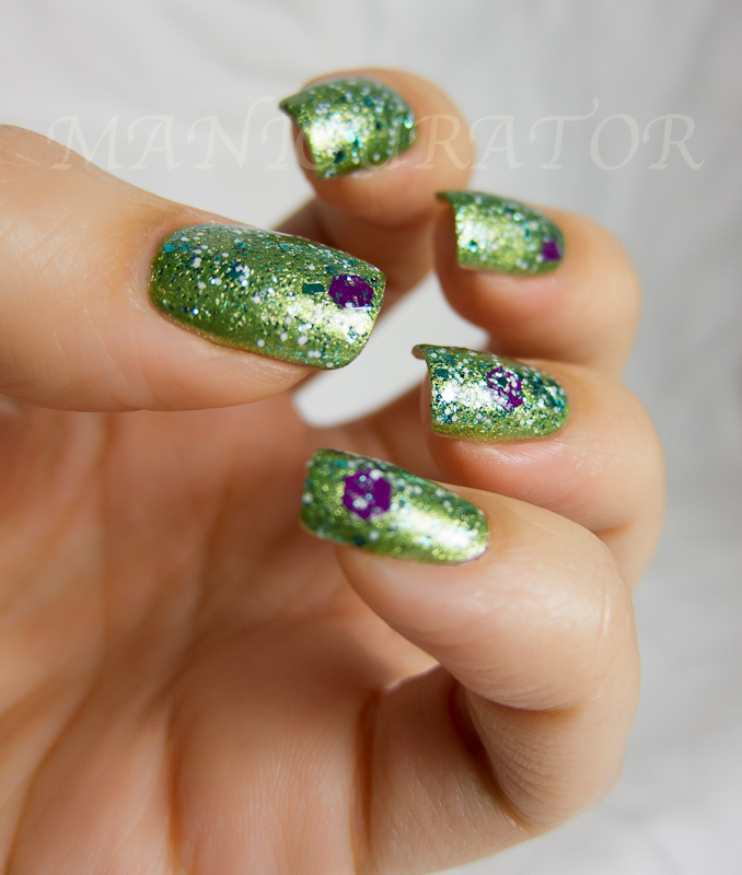Beat Silver Glitter Gel Polish for Blingy Sparkly Clear Rock Star Nail