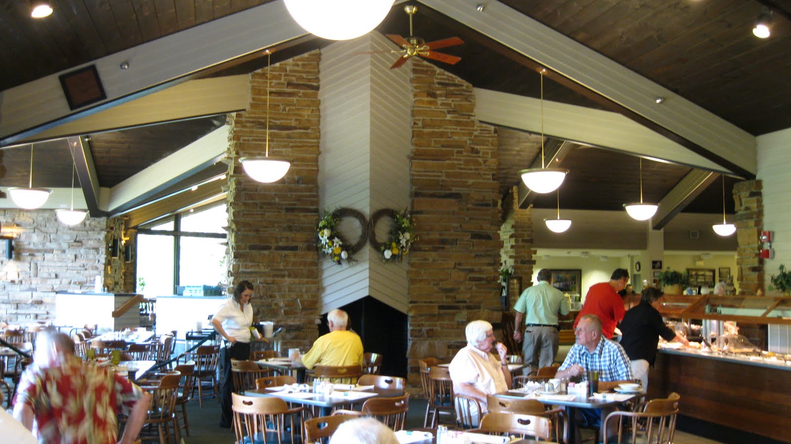 Big Daddy Dave Good Eats in Cumberland Mountain State Park